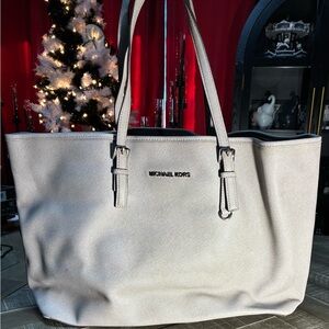 Michael Kors Elegant Light Gray Tote
